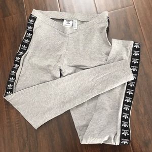 ADIDAS Trefoil Leggings (Gray)
